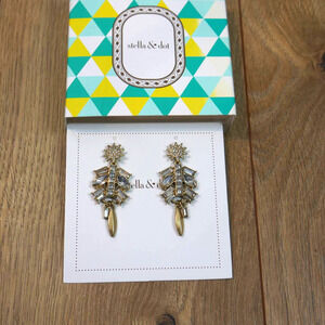 Stella & Dot Campbell Chandelier Vintage Gold Earrings NEW